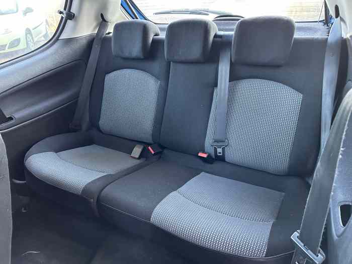 PEUGEOT 206 S 16 3
