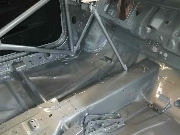 Vends coque nue de saxo super 1600 ex usine avec VK 1