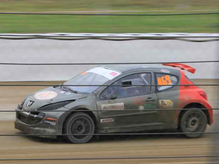Caisse 207 F2000 2
