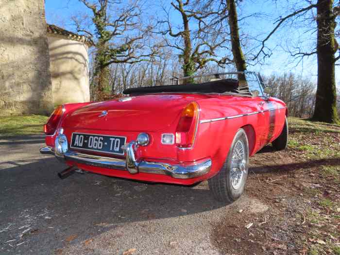 MG B 1