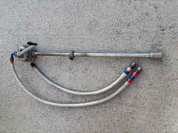 Pompe essence + raccord STAUBLI SPT12 3