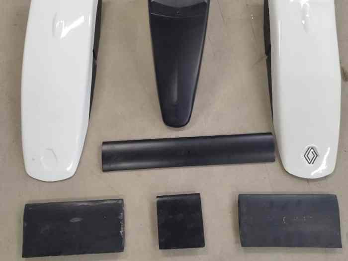 Pièces carrosseries Fr 2.0 evo 2004 e...