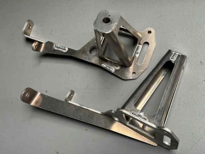 Jeu de supports PC AV 208 T16 1