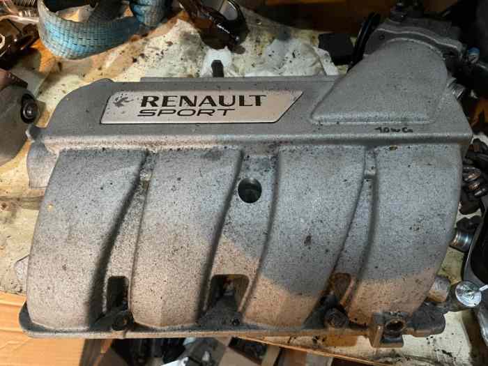 PIECES MOTEUR/ADMISSION CLIO 3 RS