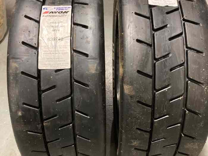 Pneus Cooper ou avon 205/620 /17
