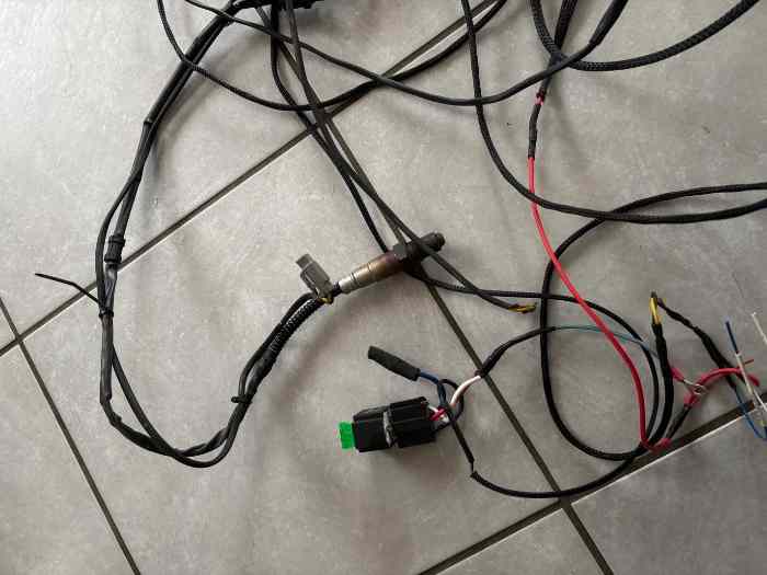 Boîtier faisceau maxxecu 2