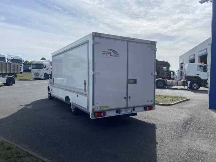 NISSAN INTERSTAR ACENTA TRACTION L3H1 PORTE VOITURE 1