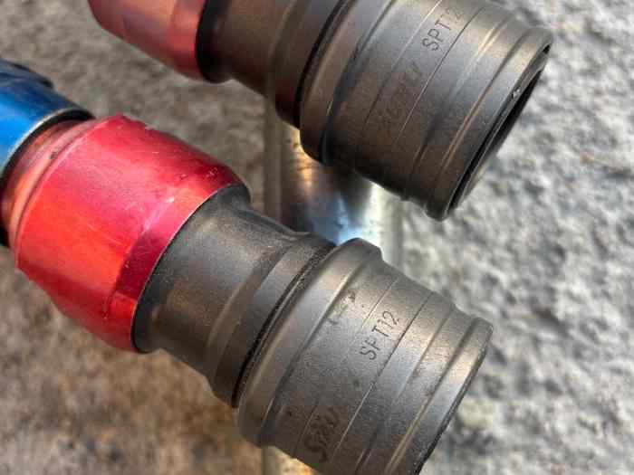 Pompe essence + raccord STAUBLI SPT12 1