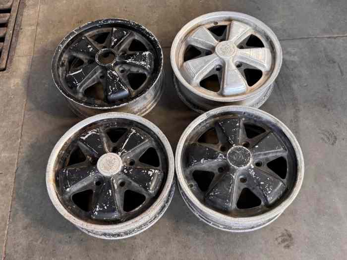 Kit de jantes Porsche® Fuchs 4.5x15