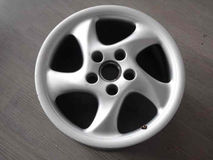 JANTE ARRIERE TURBO LOOK 99336214004 PORSCHE 996 & 993 5