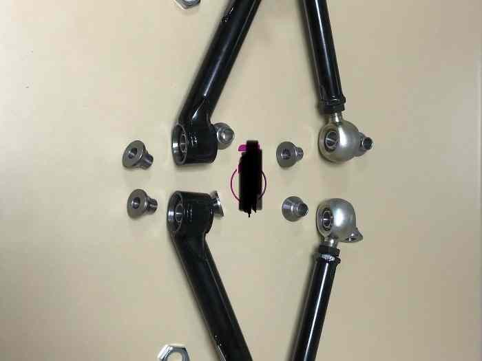 Triangles Clio 2 F2/14