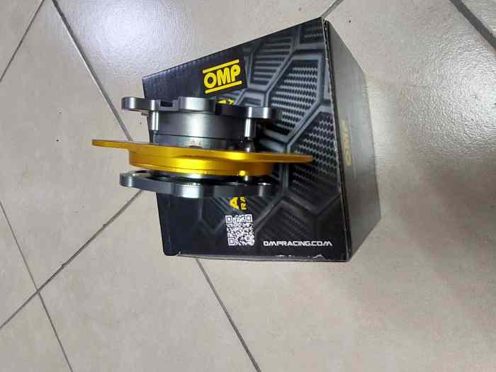 Quick systèm Moyeu volant escamotable OMP 2