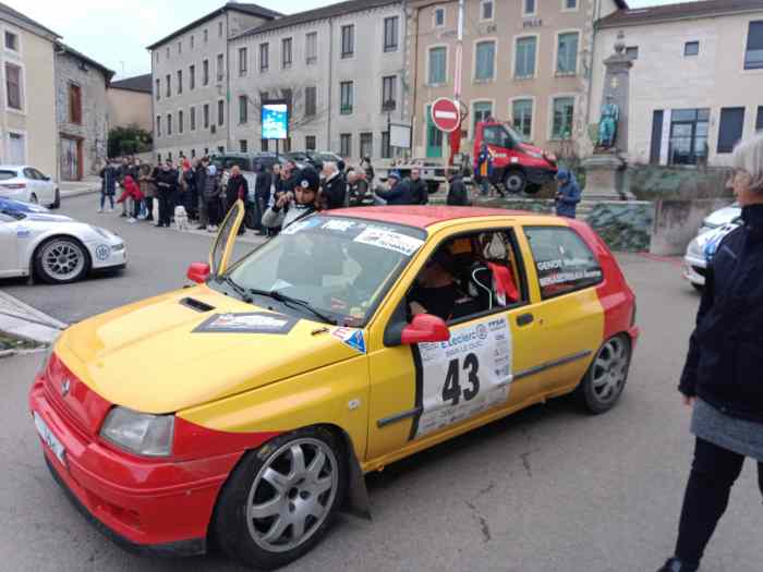 CLIO WILLIAMS GROUPE-A 1