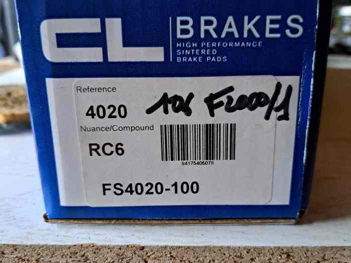 !!!! Plaquettes Avt CL RC6 4020 Neuves...