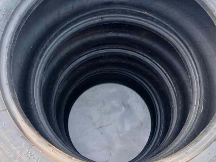 Pneu Michelin 21 et 11 2
