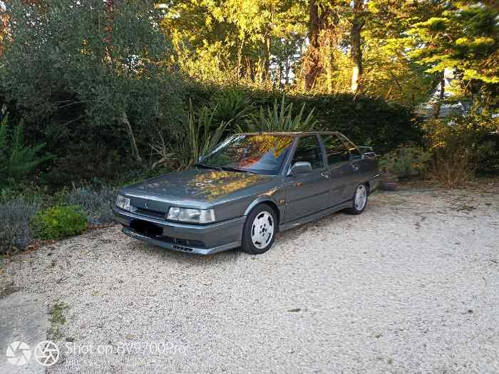 Renault R21 turbo à restaurer