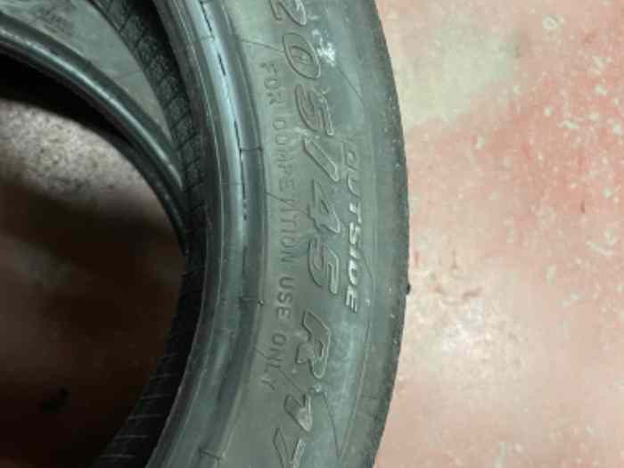 Pneu pirelli RA7+ en 17 2