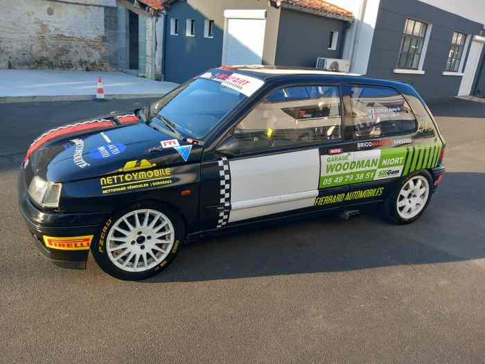 RENAULT CLIO A7 1