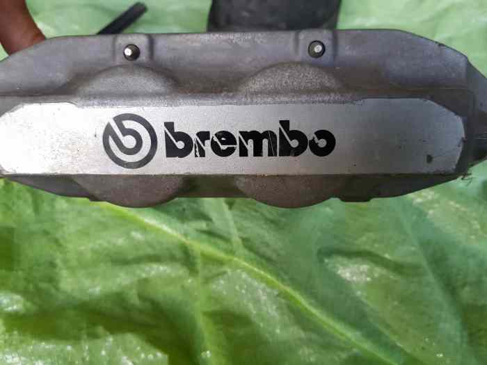 étriers de frein Brembo pour renault 1