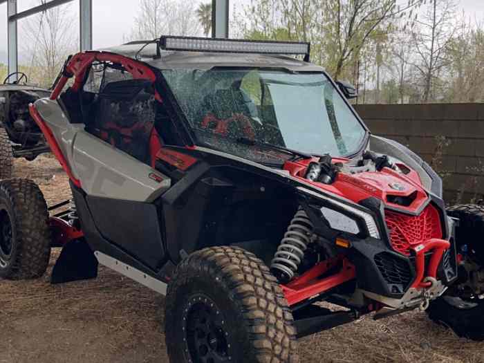 Buggy Can am x3 RC 1