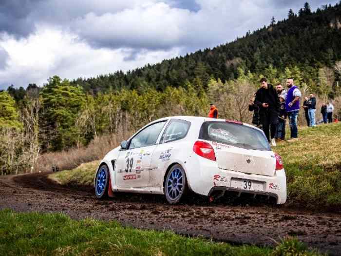 Asg sport auto loue Clio R3 MAX 1