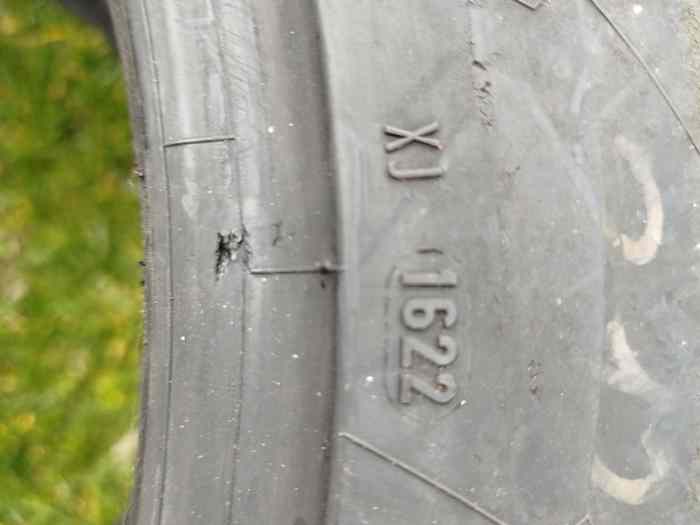PNEU FIA PIRELLI PZERO RA5 195 50 R16 RALLY 4