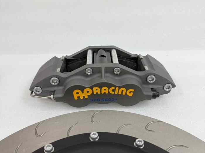AP RACING CP 5060 PRO 5000+ pour SUBARU IMPREZA toutes versions. 1