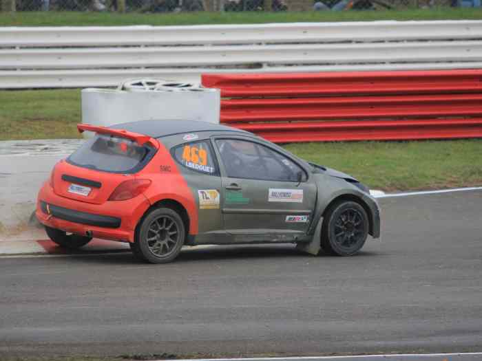 Caisse 207 F2000 3