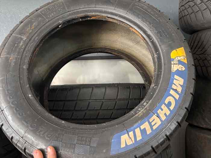 Michelin P412