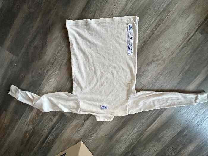 T shirt FIA état neuf 3