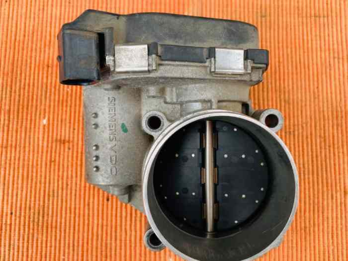 Boîtier papillon VDO pour Audi V6 esse...