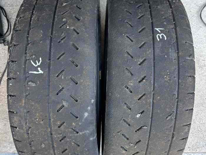 Lot Pneus Michelin en 16