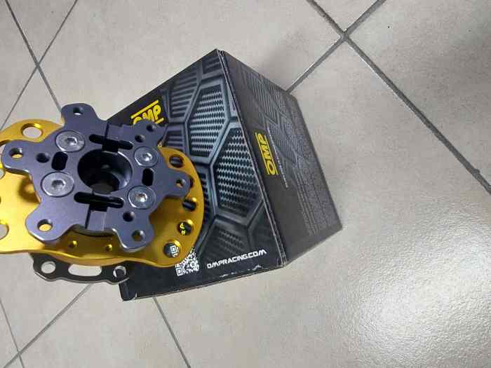 Quick systèm Moyeu volant escamotable OMP 1