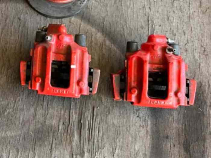 Etriers de freins AV et AR de BMW 318TI compact 3