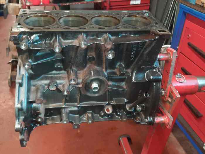 Bloc moteur F4R 738 0