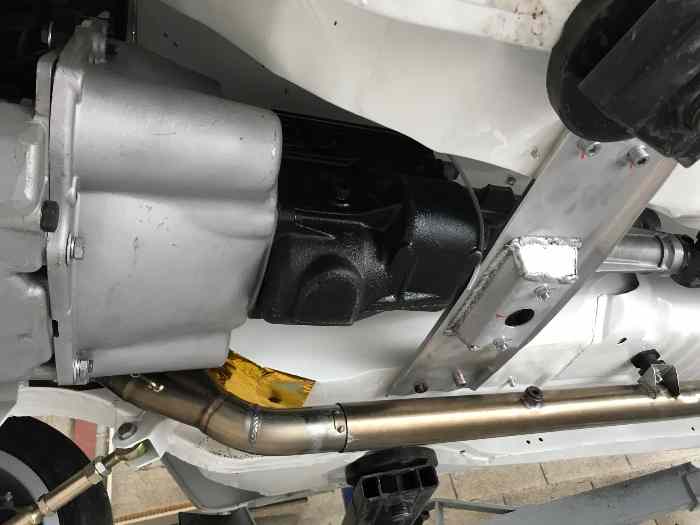 Vend boîte de vitesse type rocket E Fo...