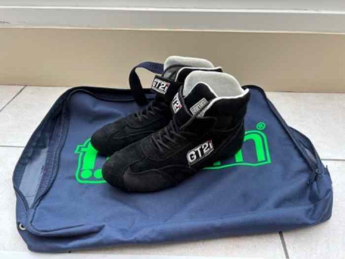 Chaussures Fia , Sous vêtements alpinestars + cagoule fia 2