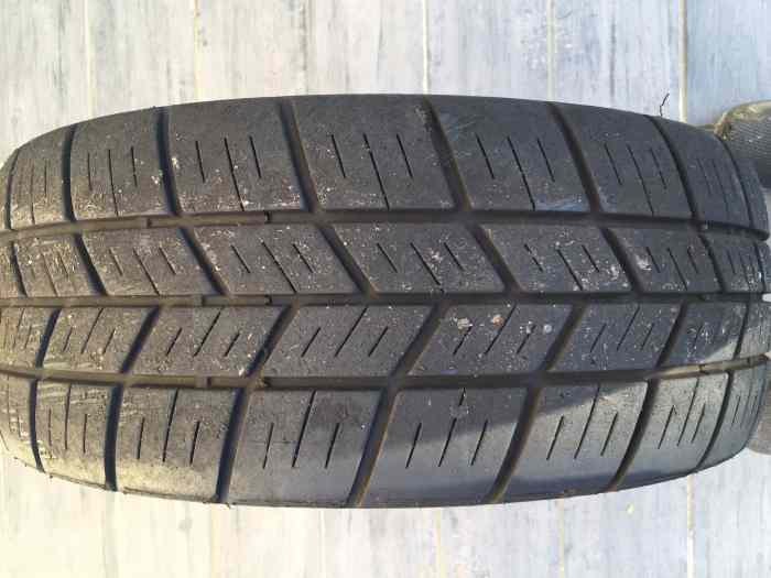 Vends hankook pluie 1