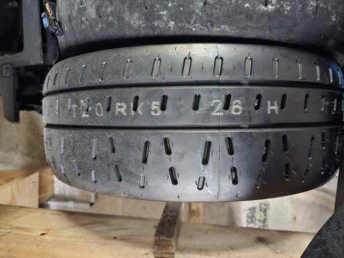 Pneu pluie pirelli 15