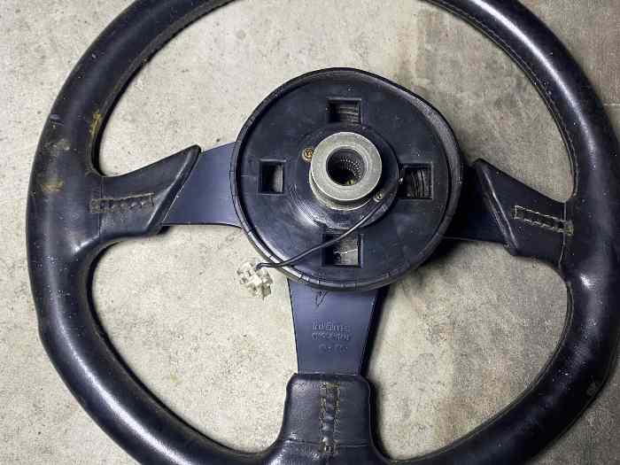 Volant Momo Subaru Impreza 1