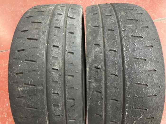 Pneu pirelli RA7+ en 17