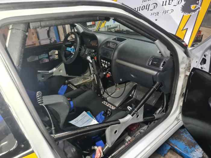 CLIO SPORT F2000 5