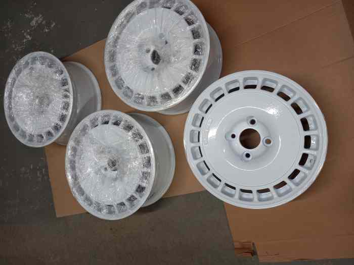 4 jantes Compomotive PSA 15 0