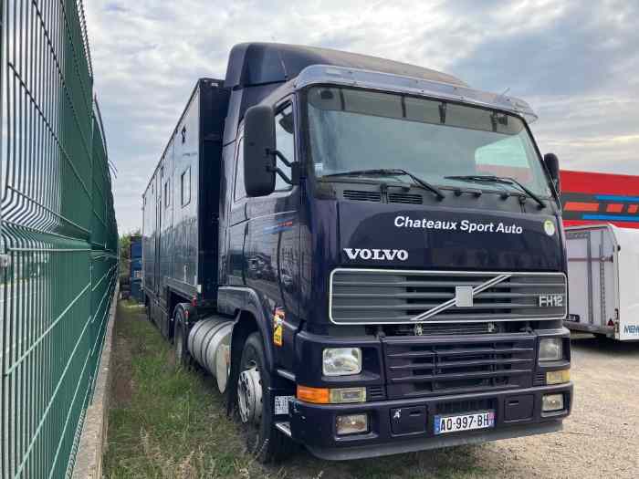 VENDS ENSEMBLE TRACTEUR +REMORQUE 1