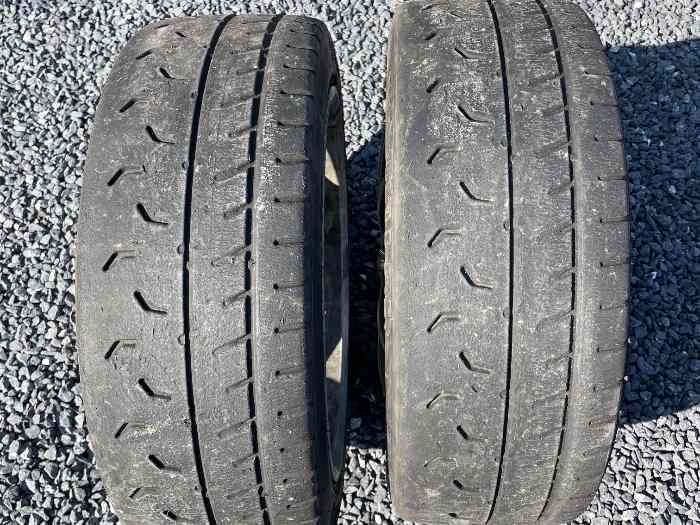 Pneus 17 pouces ( MICHELIN / HANKOOK / KHUMO ) 1