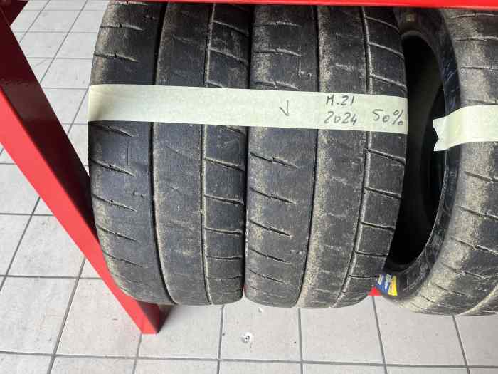 Pneu Michelin 18