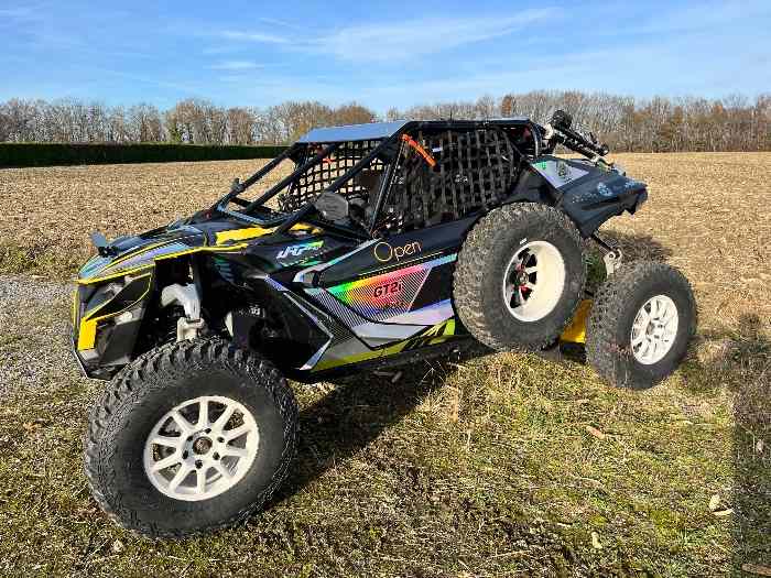 Can Am Maverick R rallye raid