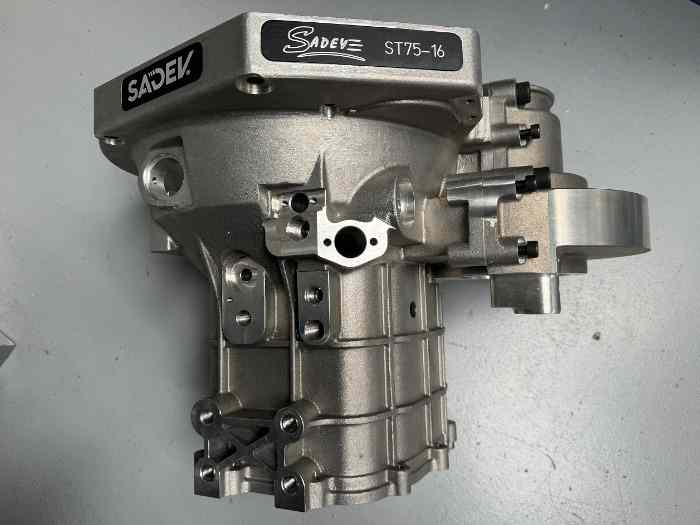 Vends carters neufs ST75-16 Saxo S1600 3