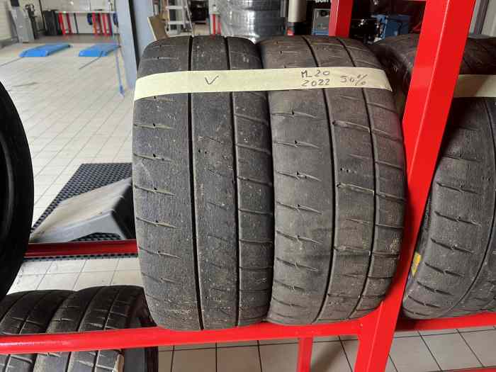 Pneu Michelin 18