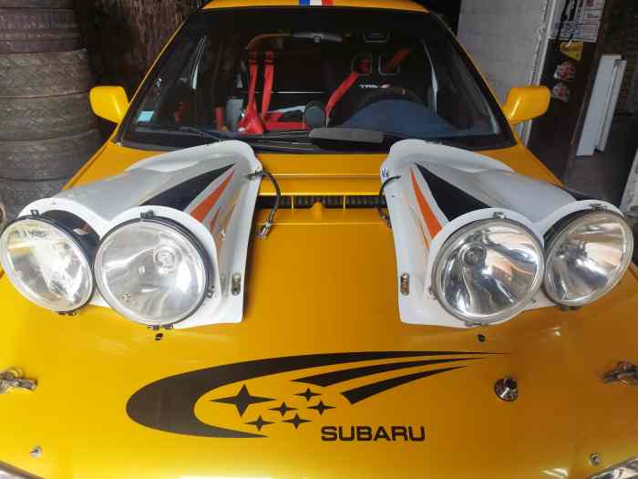 RAMPE DE PHARE SUBARU IMPREZA 0